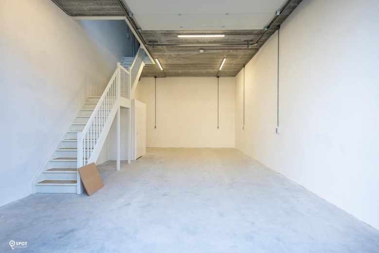 BedrijfsruimteaanVaartveld 3<br/> inRoosendaal