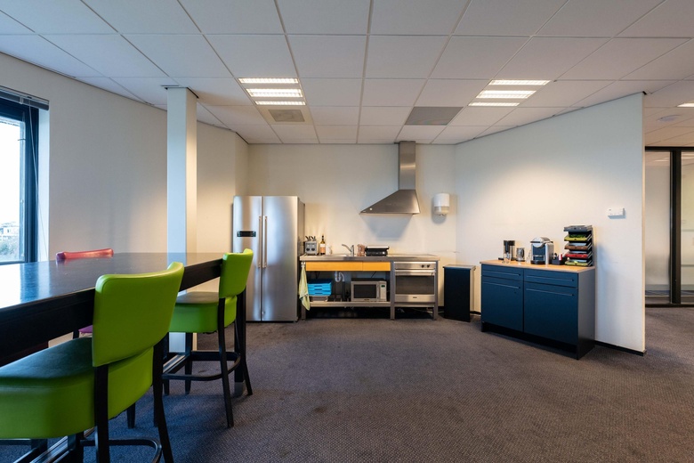 KantoorruimteaanSpoorhaven 76<br/> inBerkel en Rodenrijs