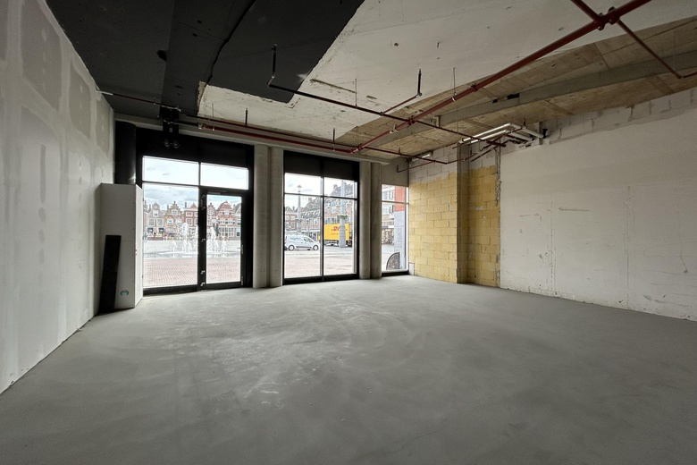 WinkelruimteaanStatenplein 125<br/> inDordrecht WinkelruimteaanStatenplein 125<br/> inDordrecht
