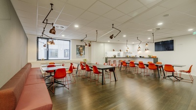 Bekijk foto 24 in  aan de  in 