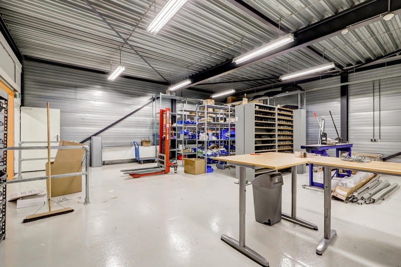 BedrijfsruimteaanWestbaan 275<br/> inMoordrecht BedrijfsruimteaanWestbaan 275<br/> inMoordrecht