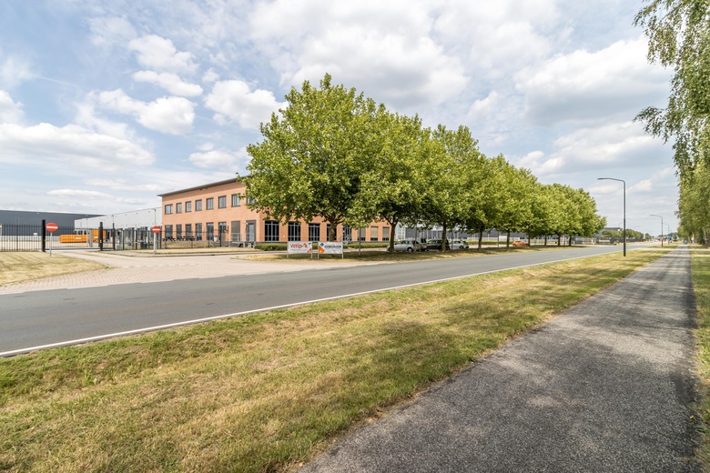 BedrijfsruimteaanVorstengrafdonk 63<br/> inOss