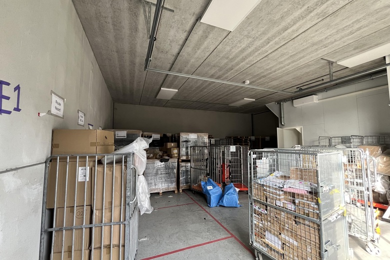 BedrijfsruimteaanDijkleger 55<br/> inVianen