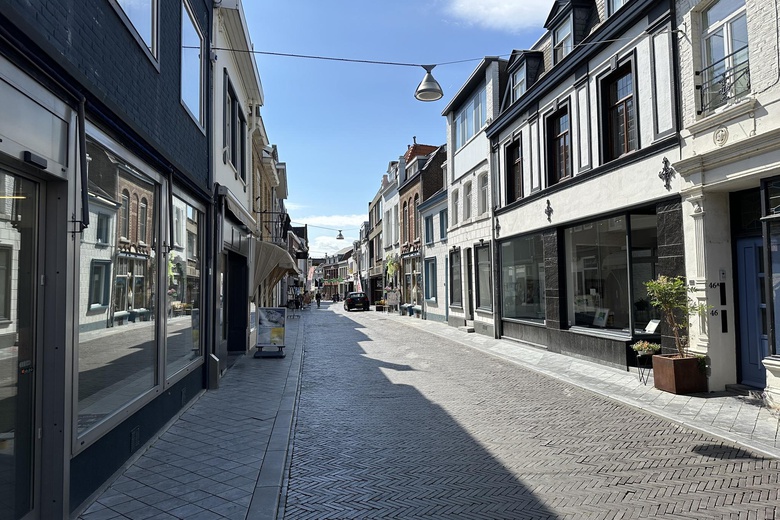 WinkelruimteaanSteenweg 47<br/> inSittard WinkelruimteaanSteenweg 47<br/> inSittard