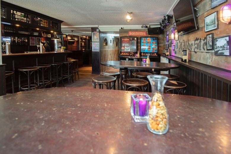 HorecaaanWeibuorren 100<br/> inUreterp