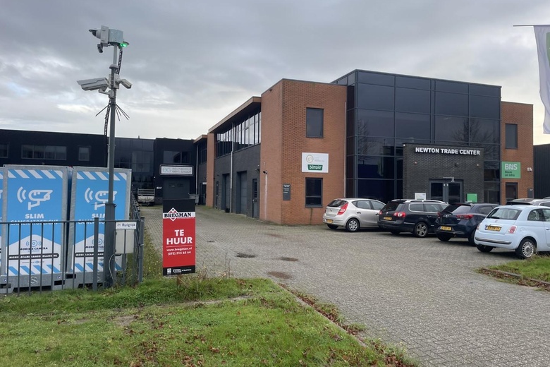KantoorruimteaanNewtonstraat 42 F<br/> inHeerhugowaard KantoorruimteaanNewtonstraat 42 F<br/> inHeerhugowaard