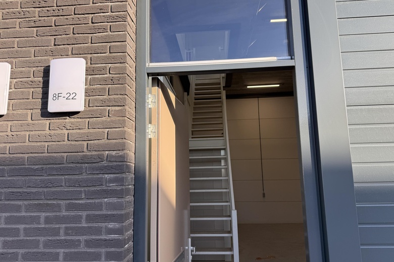 BedrijfsruimteaanReedijk 8 F 22<br/> inHeinenoord