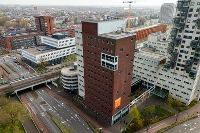 Bekijk foto 2 van Spoorlaan 181