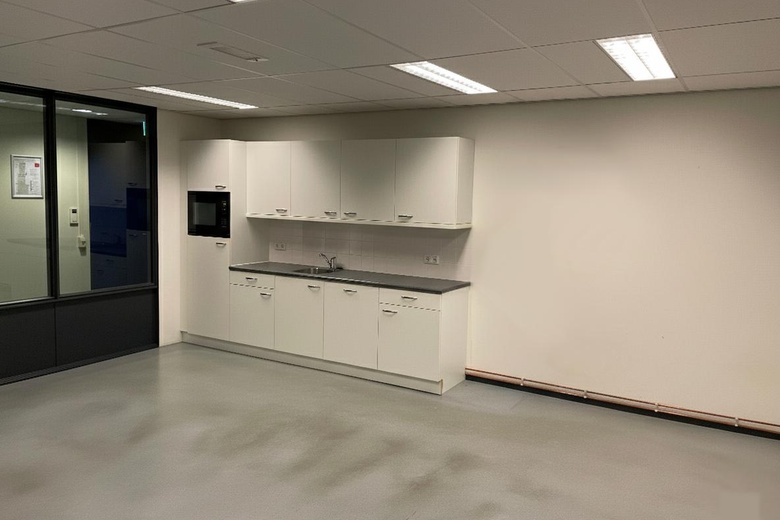 BedrijfsruimteaanLeemstraat 7<br/> inRoosendaal