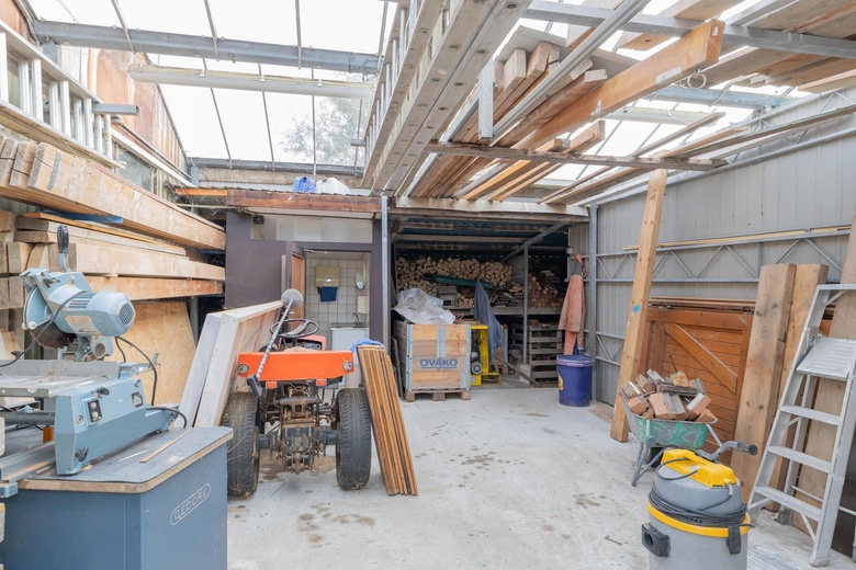 BedrijfsruimteaanVlietweg 84<br/> inLeiden BedrijfsruimteaanVlietweg 84<br/> inLeiden