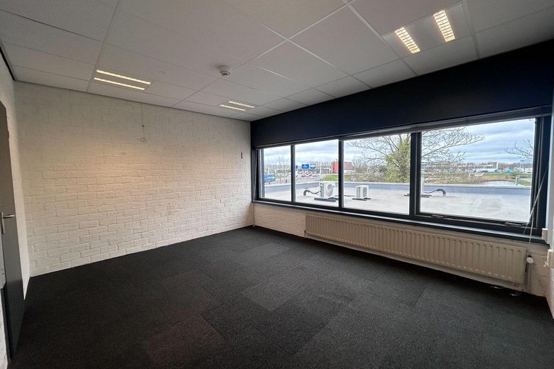 BedrijfsruimteaanOosteinde 3<br/> inBarendrecht
