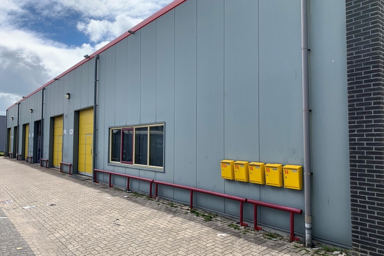 BedrijfsruimteaanVrijheidweg 12<br/> inWormerveer
