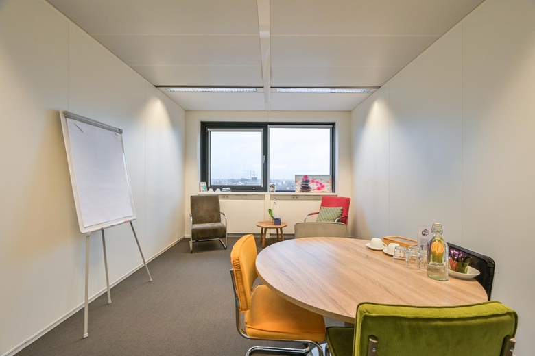 KantoorruimteaanNevelgaarde 36<br/> inNieuwegein