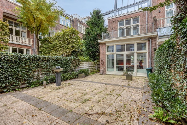 KantoorruimteaanJ.J. Viottastraat 34<br/> inAmsterdam