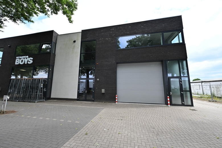 BedrijfsruimteaanIndustrieweg 13<br/> inMierlo BedrijfsruimteaanIndustrieweg 13<br/> inMierlo