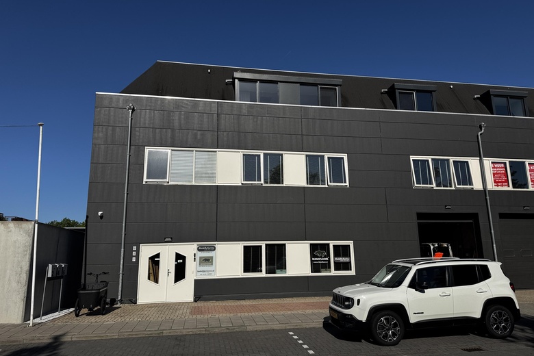 KantoorruimteaanWalnootberg 4<br/> inEemnes