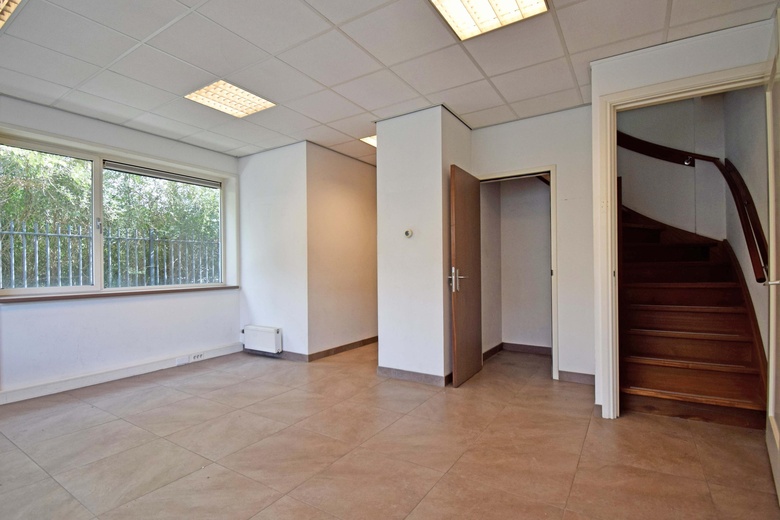 BedrijfsruimteaanAugustapolder 8<br/> inBarendrecht BedrijfsruimteaanAugustapolder 8<br/> inBarendrecht
