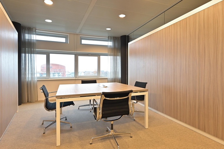 KantoorruimteaanLaan der Continenten 172 - 184<br/> inAlphen aan den Rijn