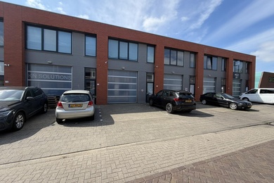 Bekijk foto 2 van Produktiestraat 77