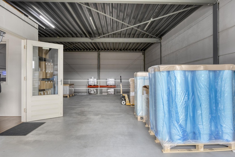 BedrijfsruimteaanHanzeweg 35 P<br/> inBarneveld