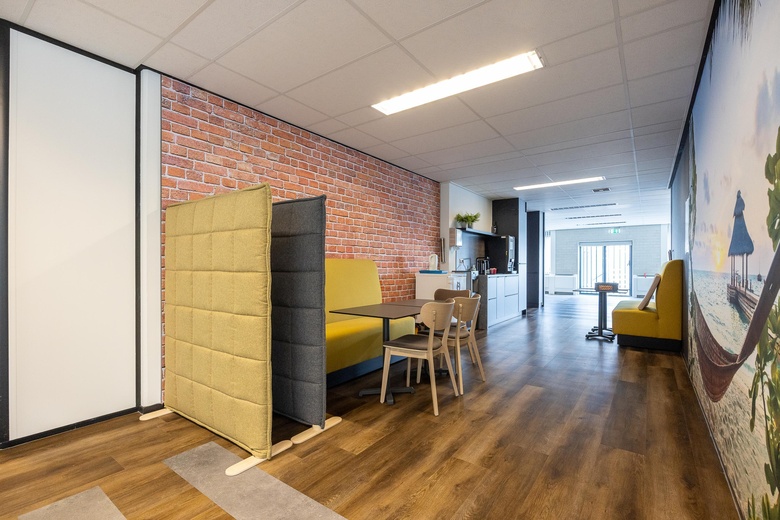 BedrijfsruimteaanVennestraat 11 B<br/> inLisse