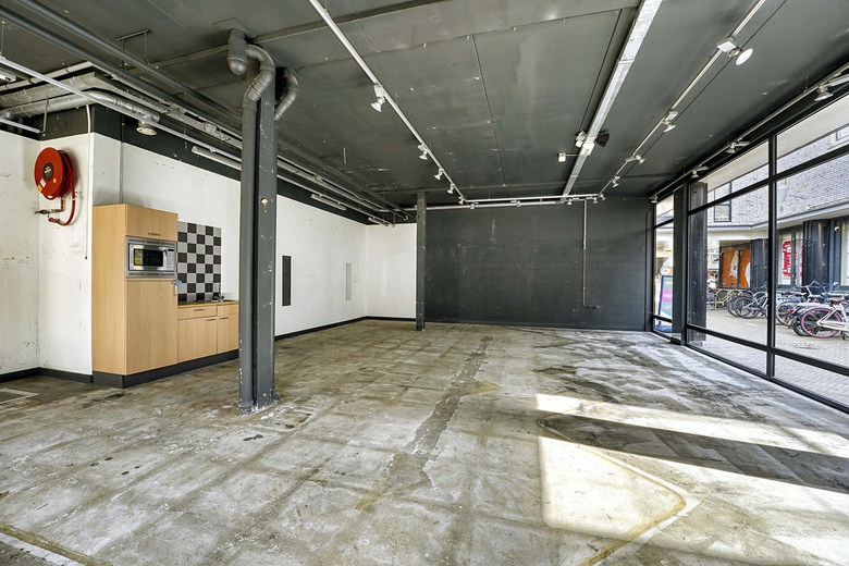 WinkelruimteaanEmmaplein 1<br/> inKatwijk WinkelruimteaanEmmaplein 1<br/> inKatwijk