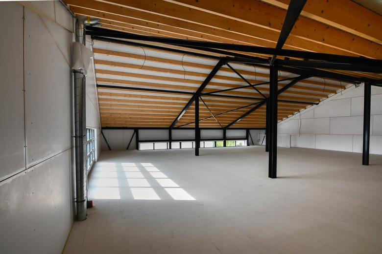 BedrijfsruimteaanWestknollendam 77 A<br/> inWestknollendam