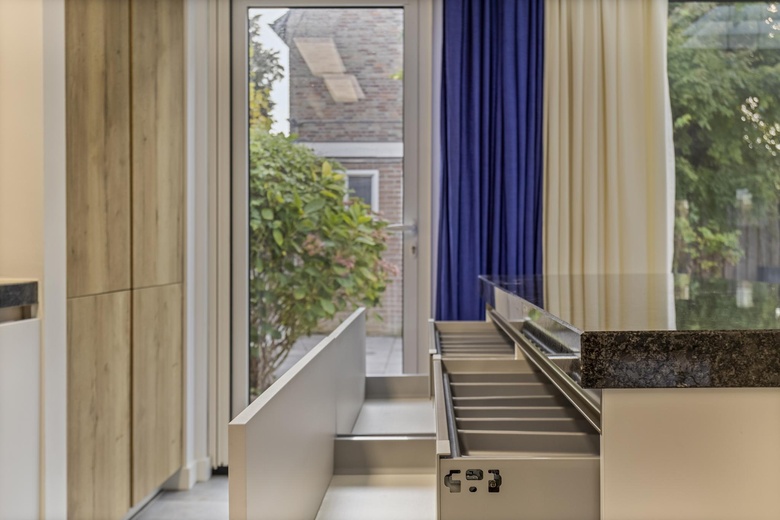 Bedrijfsruimteaanvan Renesseweg 19<br/> inEindhoven Bedrijfsruimteaanvan Renesseweg 19<br/> inEindhoven