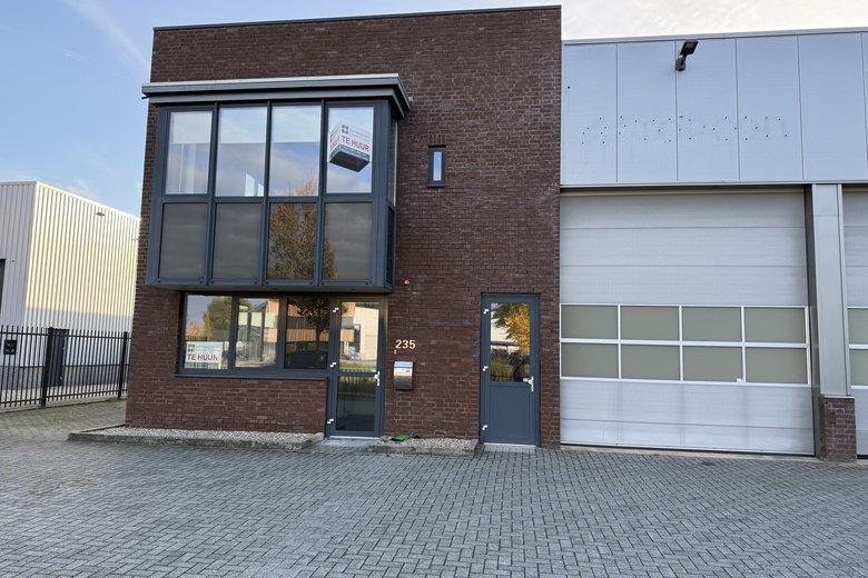 BedrijfsruimteaanJohn F. Kennedylaan 235<br/> inPanningen BedrijfsruimteaanJohn F. Kennedylaan 235<br/> inPanningen