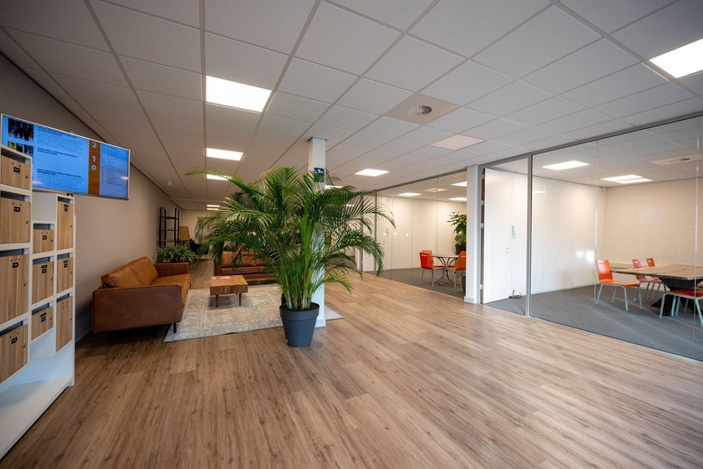 KantoorruimteaanVlierberg 4<br/> inEemnes