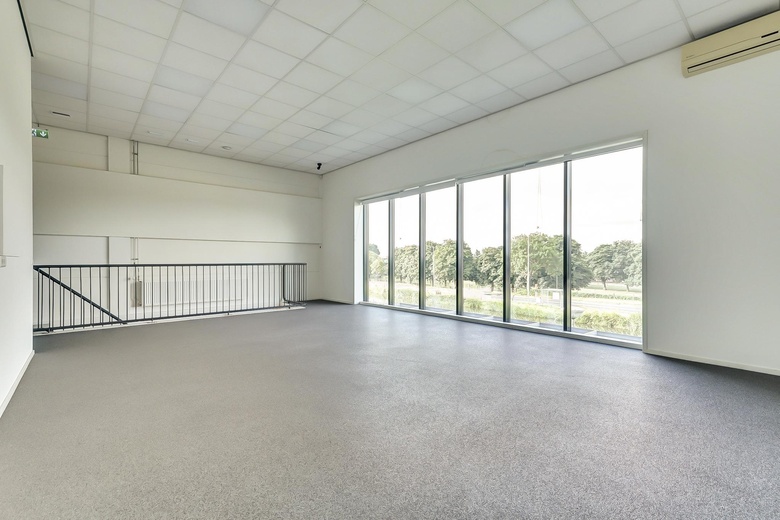 BedrijfsruimteaanKouwe Hoek 20<br/> inWaddinxveen