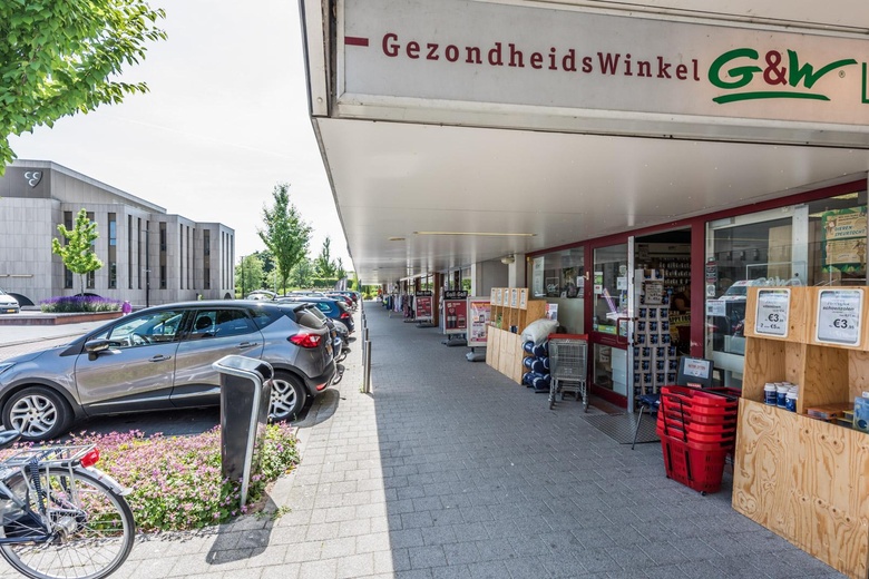 WinkelruimteaanRaadhuisplein 47 - 133<br/> inKrimpen aan den IJssel WinkelruimteaanRaadhuisplein 47 - 133<br/> inKrimpen aan den IJssel