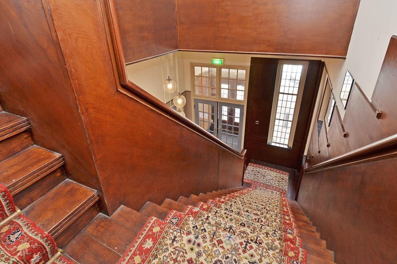 KantoorruimteaanHoofdstraat 1<br/> inLeiderdorp