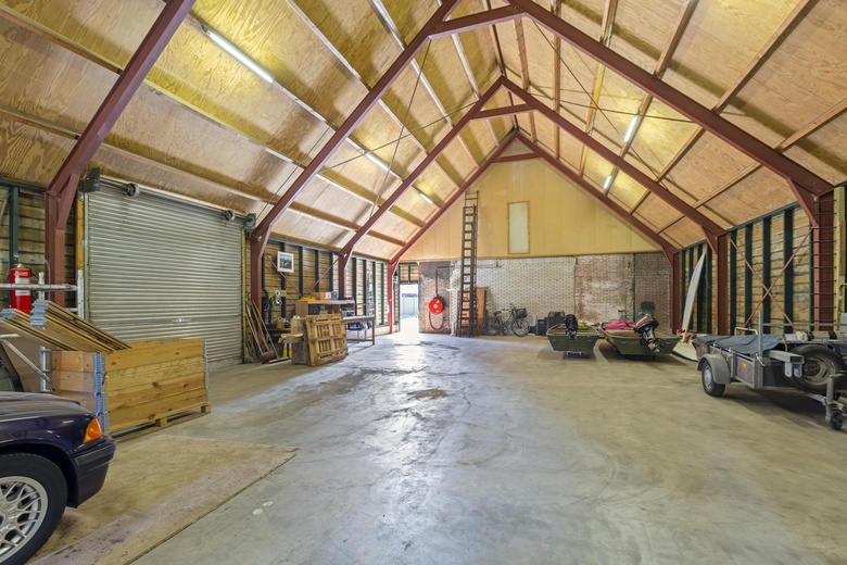 Bedrijfsruimteaanvan Beekstraat 85<br/> inLandsmeer