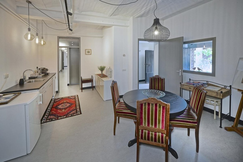 KantoorruimteaanGrote Dries 1<br/> inHoltum