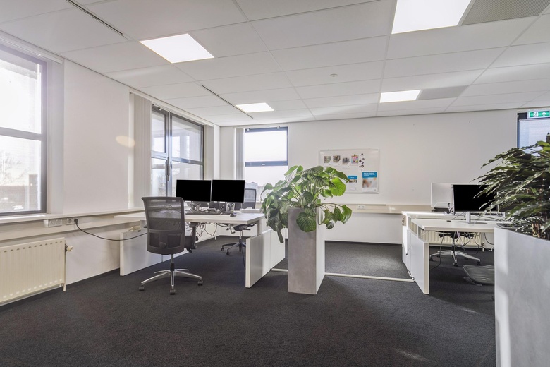 KantoorruimteaanVan 't Hoffstraat 28<br/> inNijkerk KantoorruimteaanVan 't Hoffstraat 28<br/> inNijkerk