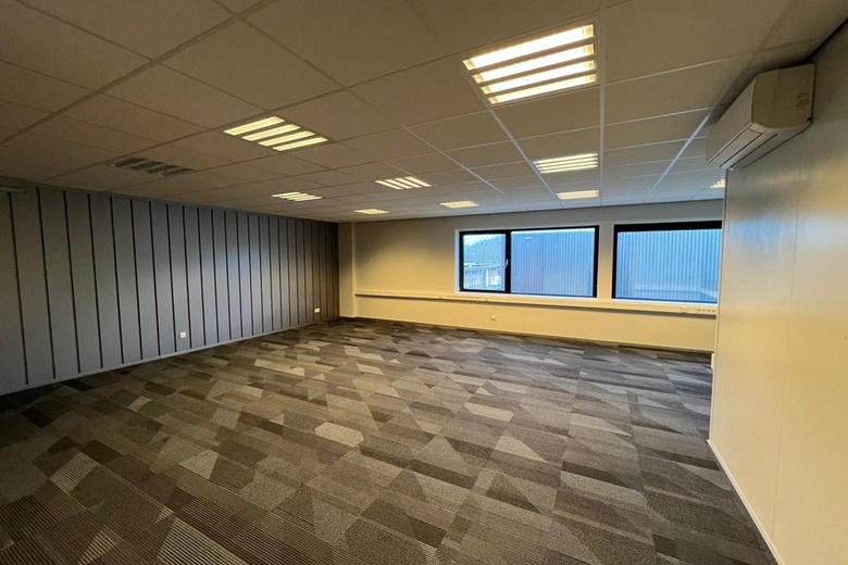 KantoorruimteaanAutoweg 24<br/> inRhenen