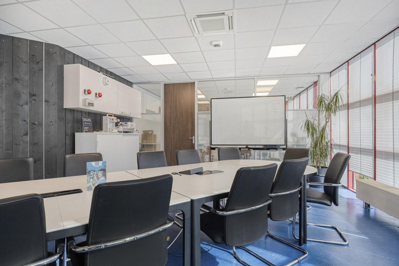 Bedrijfsruimte Dordrecht - Pieter Zeemanweg 57 - Foto 9