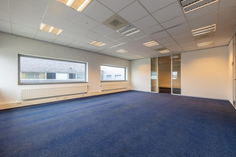 BedrijfsruimteaanSanderboutlaan 19 a<br/> inElsloo