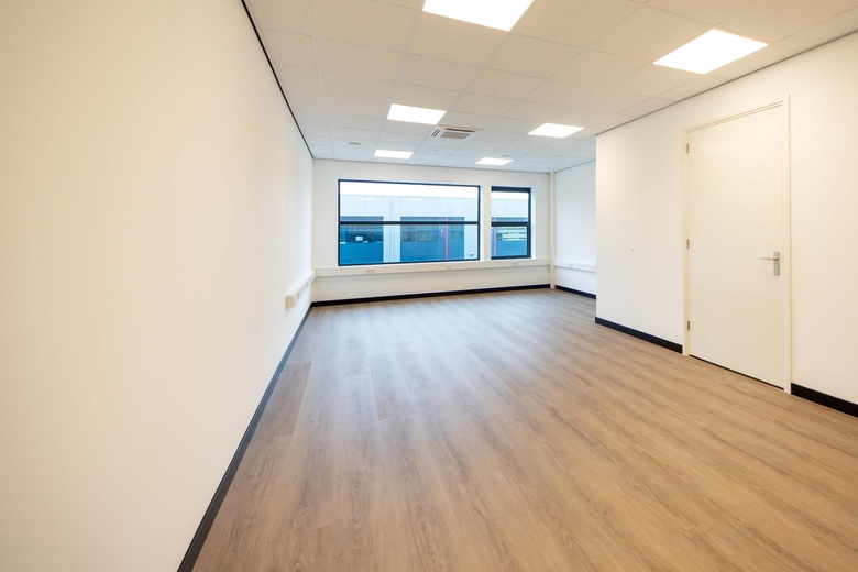 BedrijfsruimteaanHeliumweg 6 B 4<br/> inAmersfoort