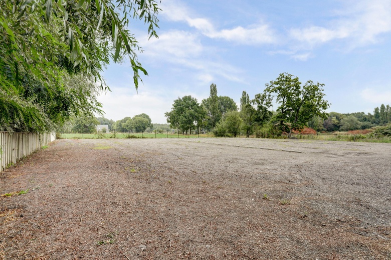 BedrijfsruimteaanOosterstraat 325 - 329<br/> inEnschede