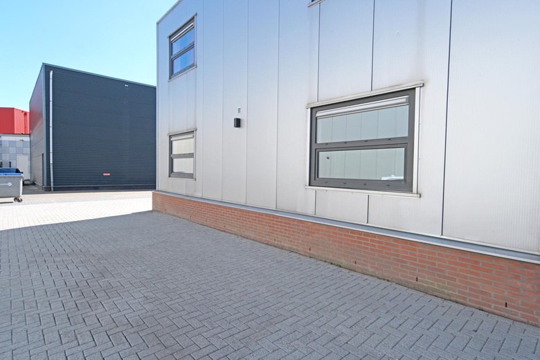 KantoorruimteaanEditiestraat 31<br/> inAlmere KantoorruimteaanEditiestraat 31<br/> inAlmere