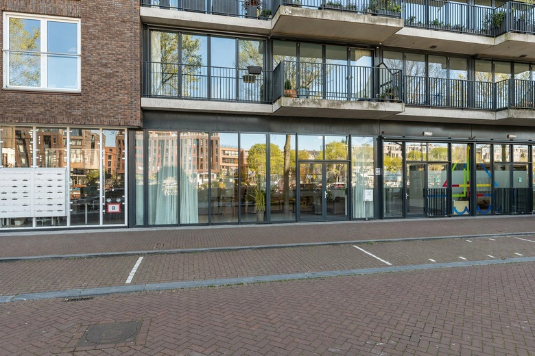Bekijk foto Kantoorruimte aan de Westerdok 442 in Amsterdam