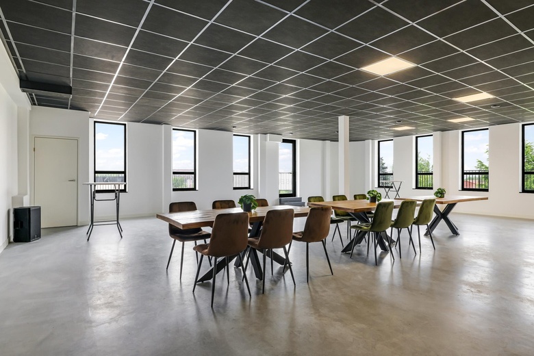 KantoorruimteaanTransportcentrum 8<br/> inBeugen