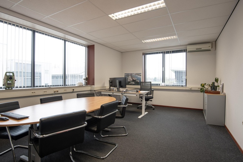 BedrijfsruimteaanTolboomweg 1<br/> inTerschuur