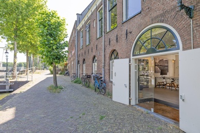 Bekijk foto 2 van Achteromstraat 4 Bekijk foto 2 van Achteromstraat 4