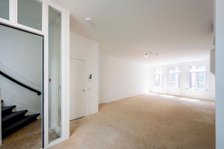 KantoorruimteaanDamrak 89 - 90<br/> inAmsterdam