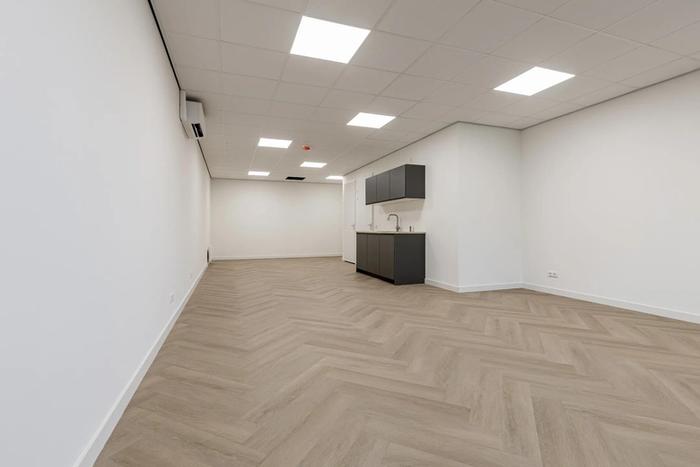 Bedrijfsruimteaande Waal 20 S<br/> inBest