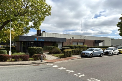 Bekijk foto 2 van Marconistraat 2-18