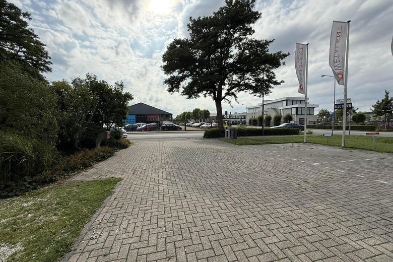 BedrijfsruimteaanVenbroekstraat 20<br/> inNieuwkuijk BedrijfsruimteaanVenbroekstraat 20<br/> inNieuwkuijk